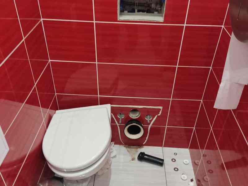 Instalatér s praxí na Porubě - kontakt